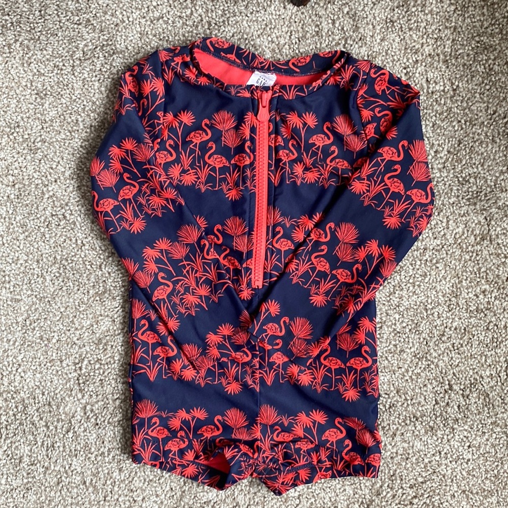 Baby Gap long sleeve toddler rash guard 3t